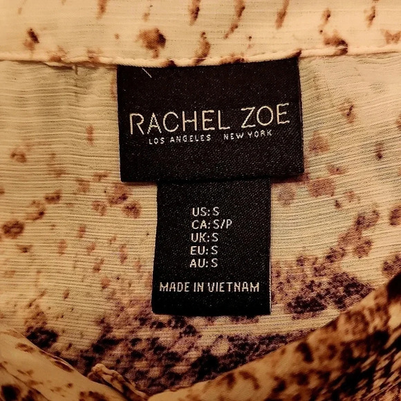 NWOT Rachel Zoe snakeskin print sleeveless button front blouse Size Small - Picture 4 of 5